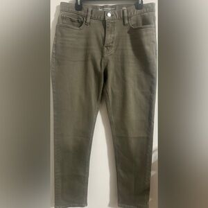 Banana Republic - Men's Skinny Stretch Travel Jeans, Olive, Size 32x30 Slim Fit